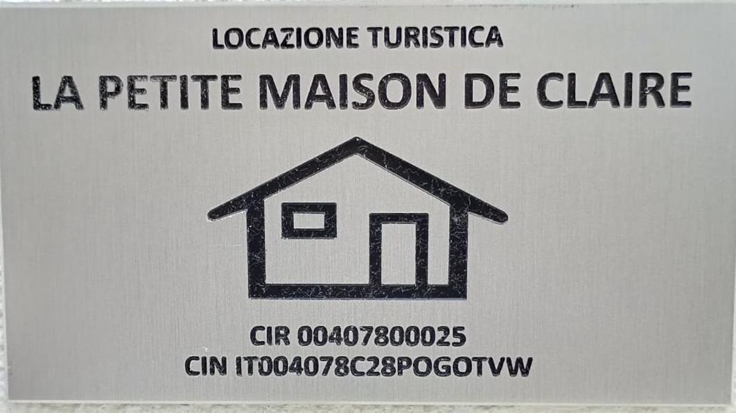 La Petite Maison De Claire 库尼奥 外观 照片
